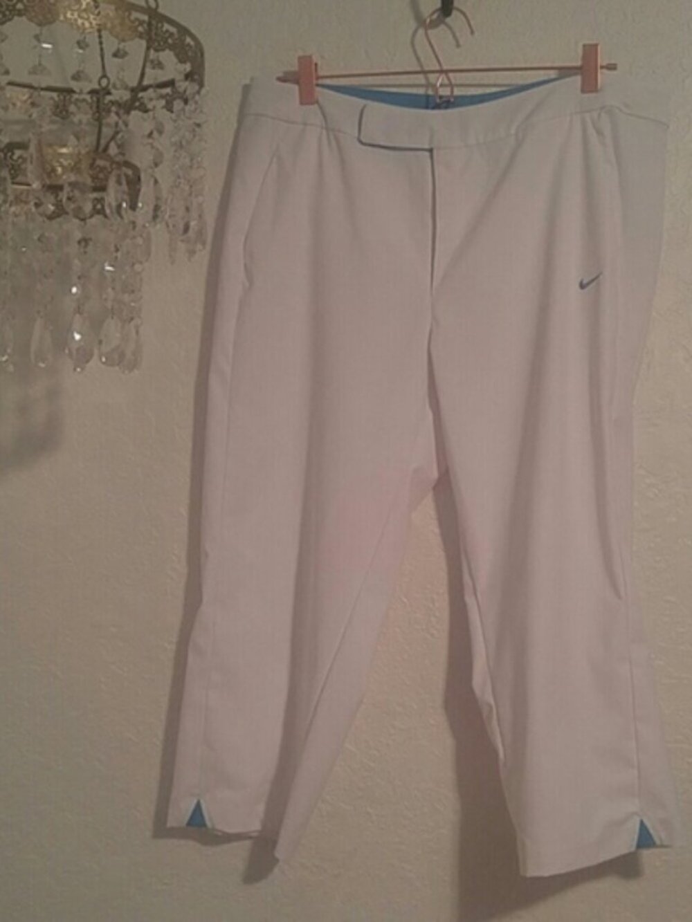 Nike Dri Fit SZ XL Golf Polyester & Spandex Blend White & Turquoise Blue Pants